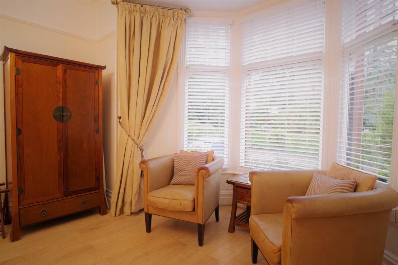 Dene House Guest House ボウネス＝オン＝ウィンダミア エクステリア 写真
